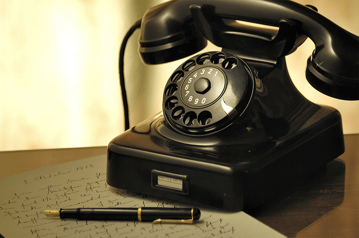 Beantwortung von Buchungsanfragen per Telefon