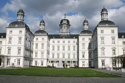 monteurzimmer in Bergisch-Gladbach - Schloss in Bergisch-Gladbach