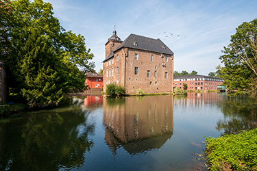 Schloss Trips in Geilenkirchen
