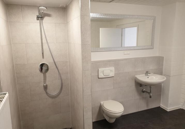Bad neu renoviert