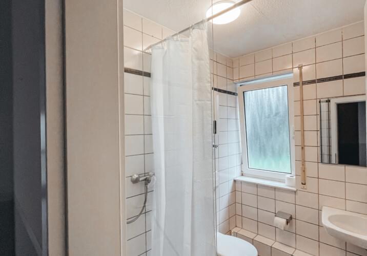 EG Wohnung Badezimmer
