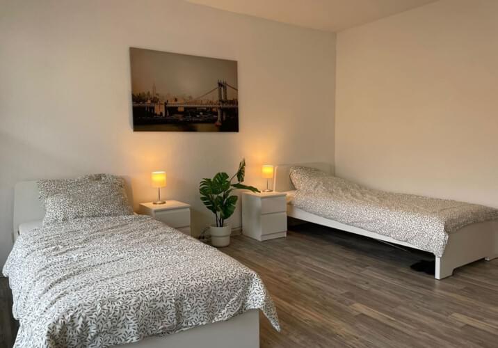 Schlafzimmer 1 