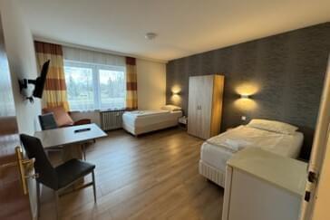 1.OG. Wohnung 1: Zimmer 1,