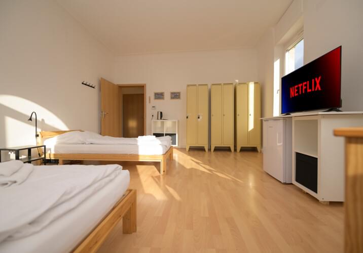 Zweibett-Zimmer (1)